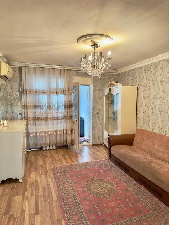 Kirayə verilir 2 otaqlı köhnə tikili, 60 m², İnşaatçılar m.-3