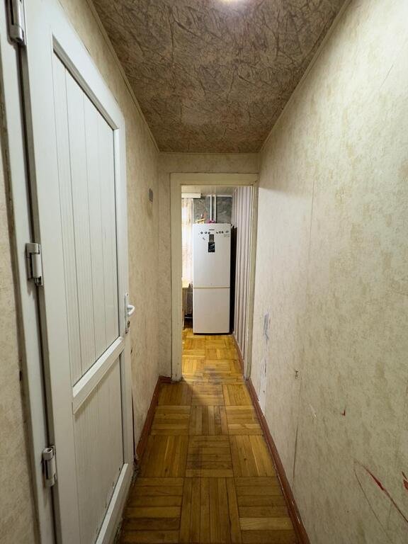 Kirayə verilir 2 otaqlı köhnə tikili, 60 m², İnşaatçılar m.-8