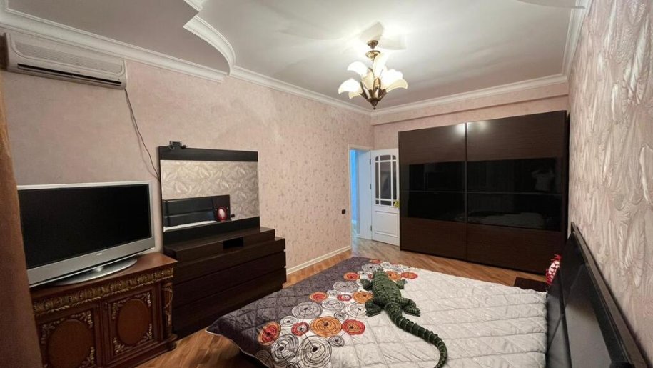 Kirayə verilir 3 otaqlı yeni tikili, 140 m², Nizami m.-5
