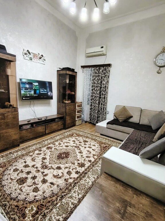 Satılır 1 otaqlı köhnə tikili, 40 m², 28 May m.-1