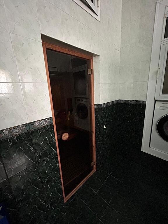 Satılır 6 otaqlı köhnə tikili, 400 m², Sahil m.-4