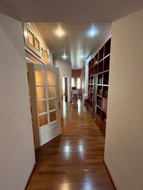 Satılır 6 otaqlı köhnə tikili, 400 m², Sahil m.-7