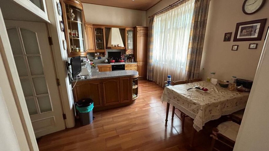 Satılır 6 otaqlı köhnə tikili, 400 m², Sahil m.-18