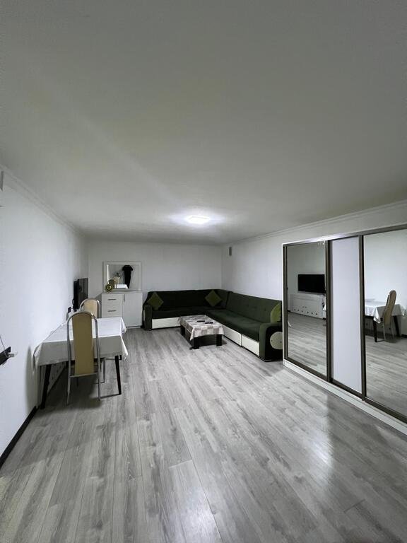 Kirayə verilir 3 otaqlı köhnə tikili, 90 m², Sahil m.-1