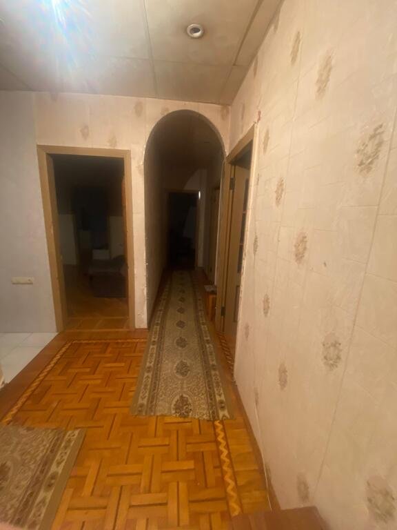 Kirayə verilir 5 otaqlı köhnə tikili, 120 m², Azadlıq Prospekti m.-10