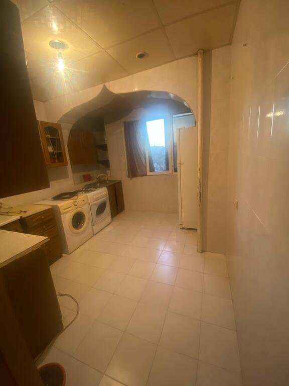 Kirayə verilir 5 otaqlı köhnə tikili, 120 m², Azadlıq Prospekti m.-17