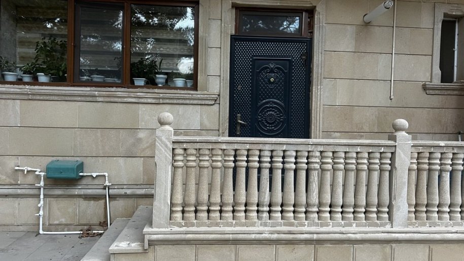 Kirayə verilir 3 otaqlı köhnə tikili, 65 m², Xalqlar dostluğu m.-2