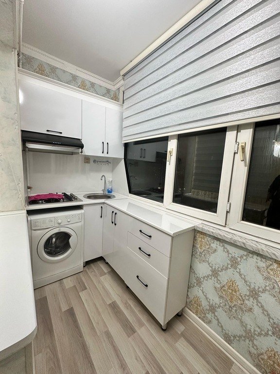 Satılır 2 otaqlı köhnə tikili, 45 m², Memar Əcəmi m.-5