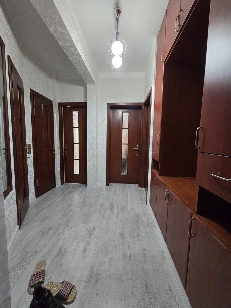 Satılır 3 otaqlı yeni tikili, 68 m², Nizami m.-13