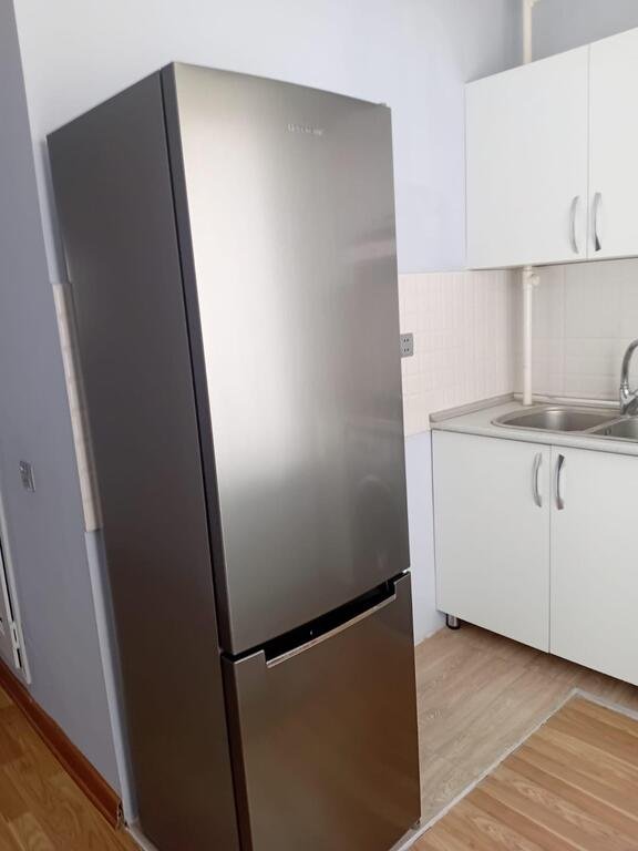 Kirayə verilir 3 otaqlı köhnə tikili, 75 m², İnşaatçılar m.-4