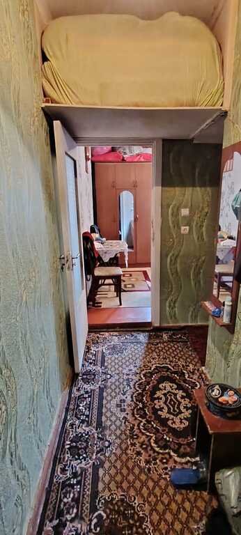 Satılır 1 otaqlı köhnə tikili, 45 m², Qaraçuxur-4
