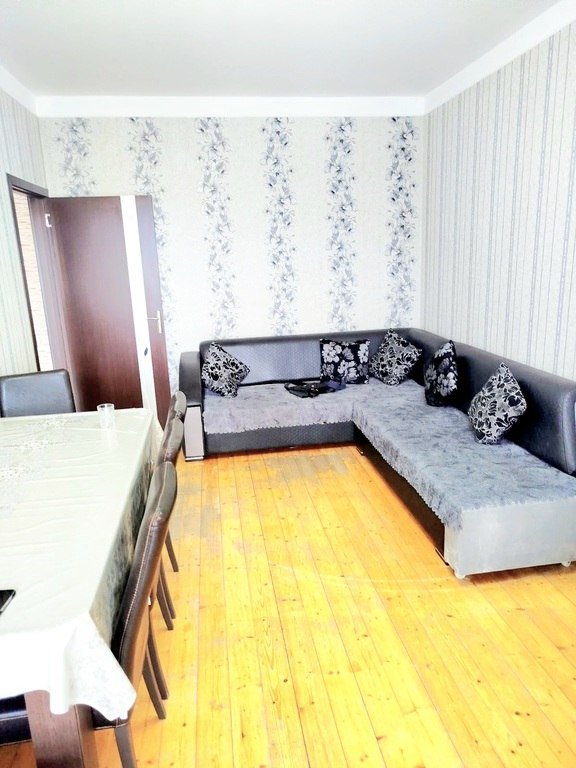 Satılır 2 otaqlı köhnə tikili, 65 m², Həzi Aslanov m.-1