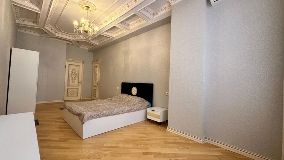 Satılır 3 otaqlı yeni tikili, 168 m², Nizami m.-6