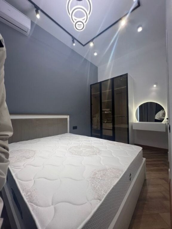 Kirayə verilir 2 otaqlı yeni tikili, 65 m², 28 May m.-6