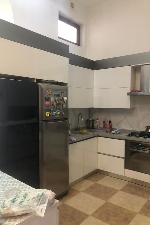 Satılır 4 otaqlı köhnə tikili, 138 m², Sahil m.-3