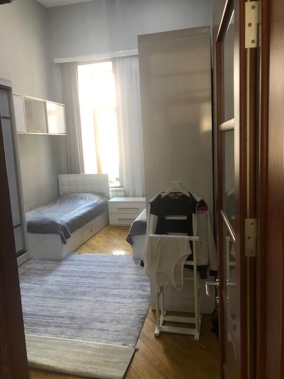 Satılır 4 otaqlı köhnə tikili, 138 m², Sahil m.-15