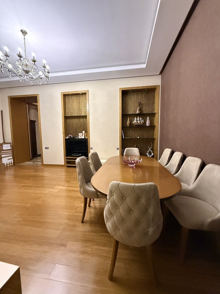 Kirayə verilir 3 otaqlı köhnə tikili, 120 m², Sahil m.-1