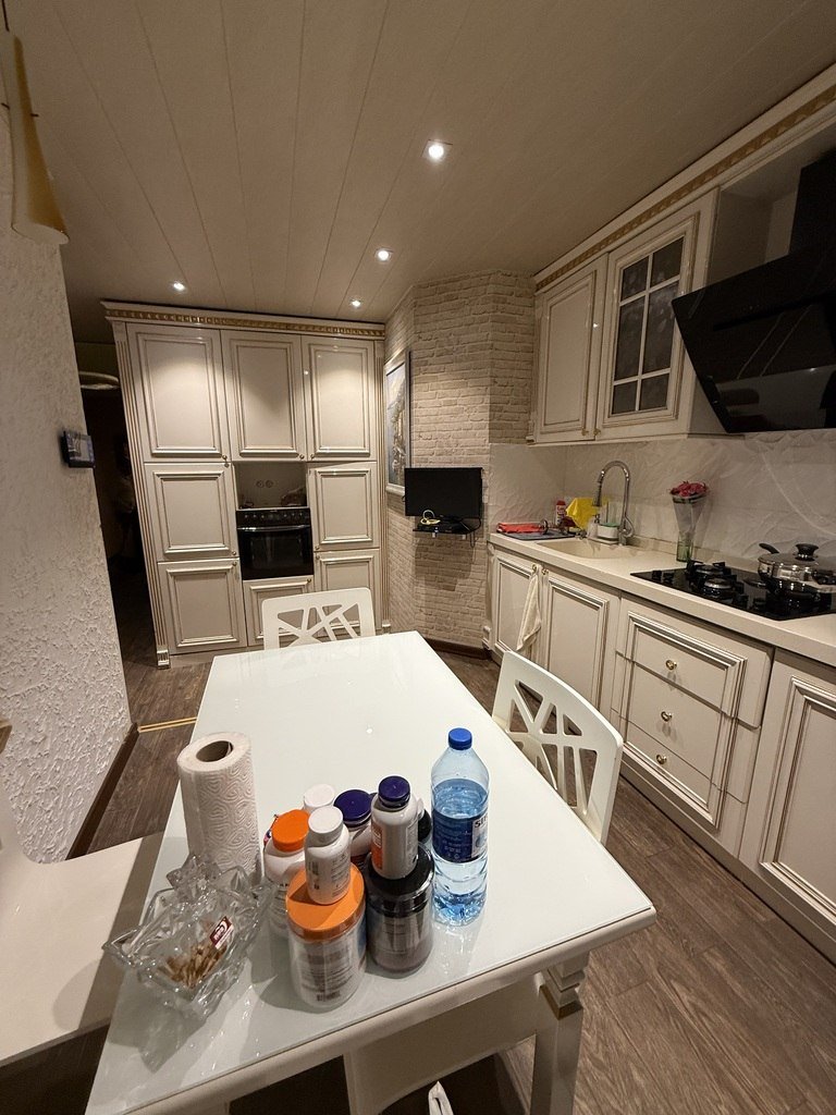 Kirayə verilir 3 otaqlı köhnə tikili, 120 m², Sahil m.-16