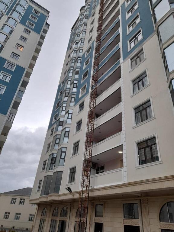 Satılır 4 otaqlı yeni tikili, 225 m², Azadlıq Prospekti m.-2