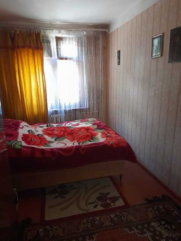 Satılır 2 otaqlı köhnə tikili, 45 m², Həzi Aslanov m.-8