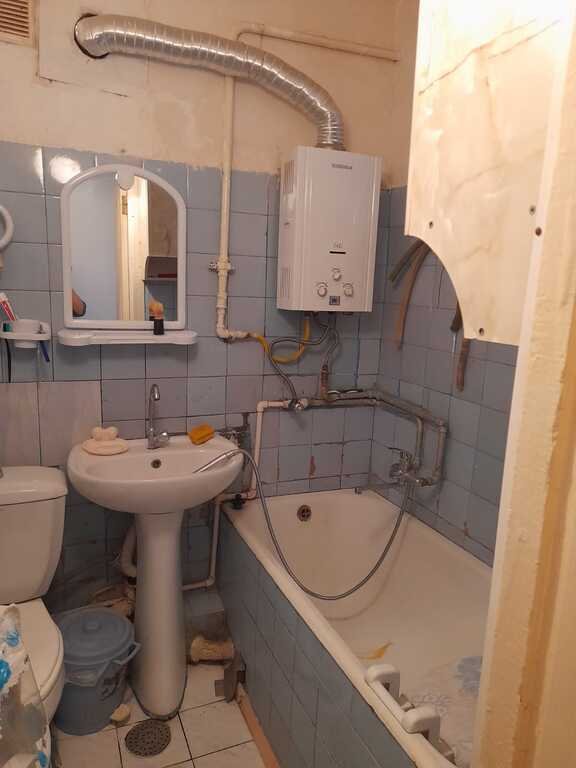 Satılır 2 otaqlı köhnə tikili, 45 m², Həzi Aslanov m.-11