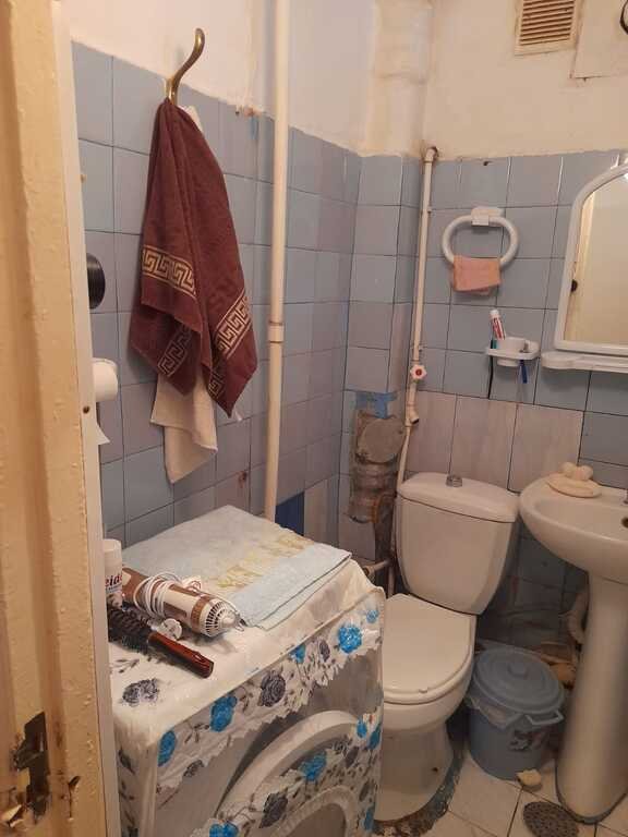 Satılır 2 otaqlı köhnə tikili, 45 m², Həzi Aslanov m.-12