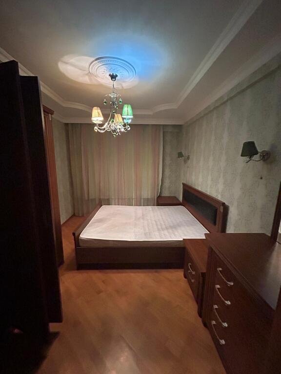 Kirayə verilir 2 otaqlı yeni tikili, 80 m², Bakıxanov (Razin)-2
