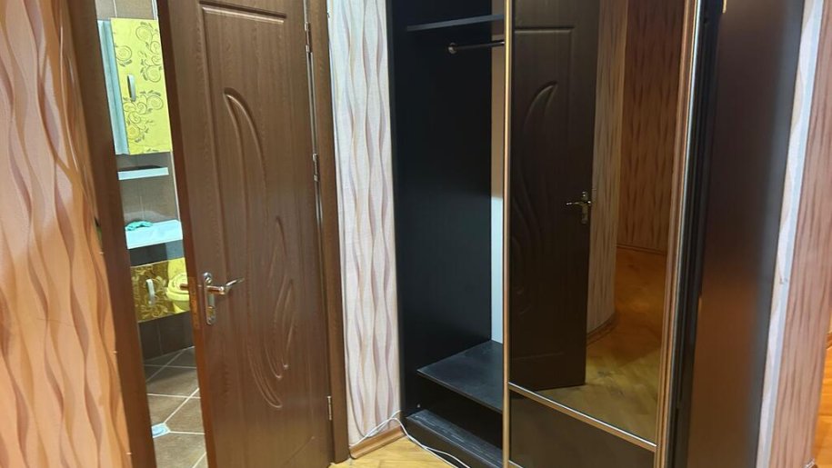 Kirayə verilir 2 otaqlı yeni tikili, 80 m², Bakıxanov (Razin)-10