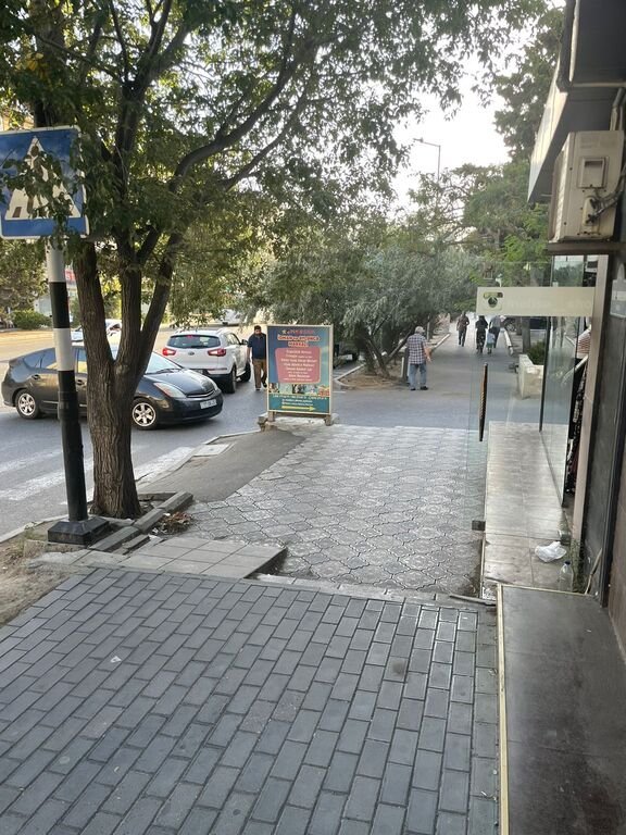 42 m<sup>2</sup> obyekt satılır, Əhmədli m.-2