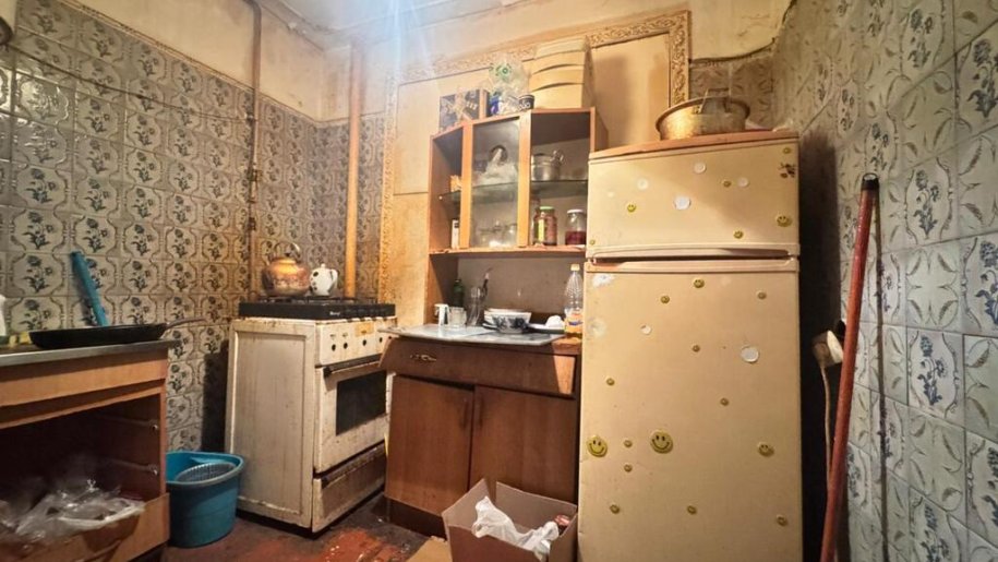 Satılır 3 otaqlı köhnə tikili, 65 m², Xalqlar dostluğu m.-5