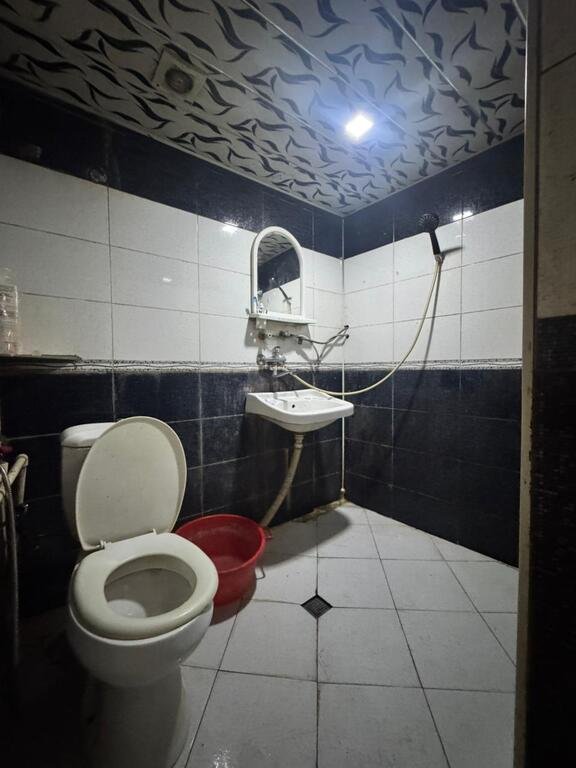 Satılır 3 otaqlı köhnə tikili, 65 m², Xalqlar dostluğu m.-6