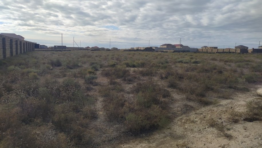 6 sot torpaq satılır, Türkan-9