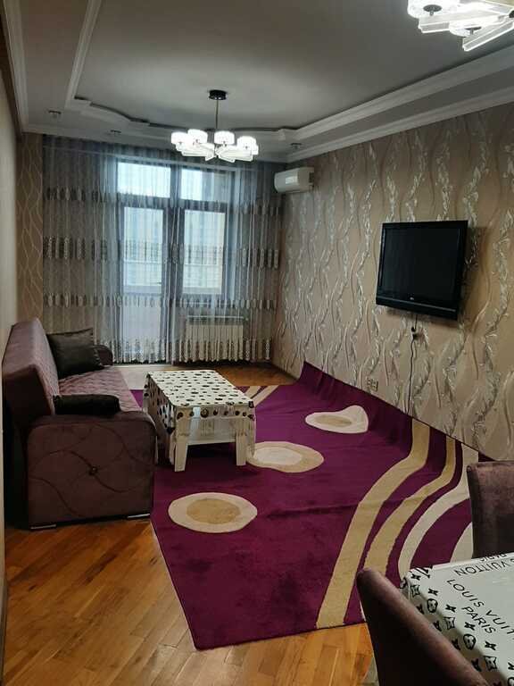 Kirayə verilir 2 otaqlı yeni tikili, 70 m², 20 Yanvar m.-6