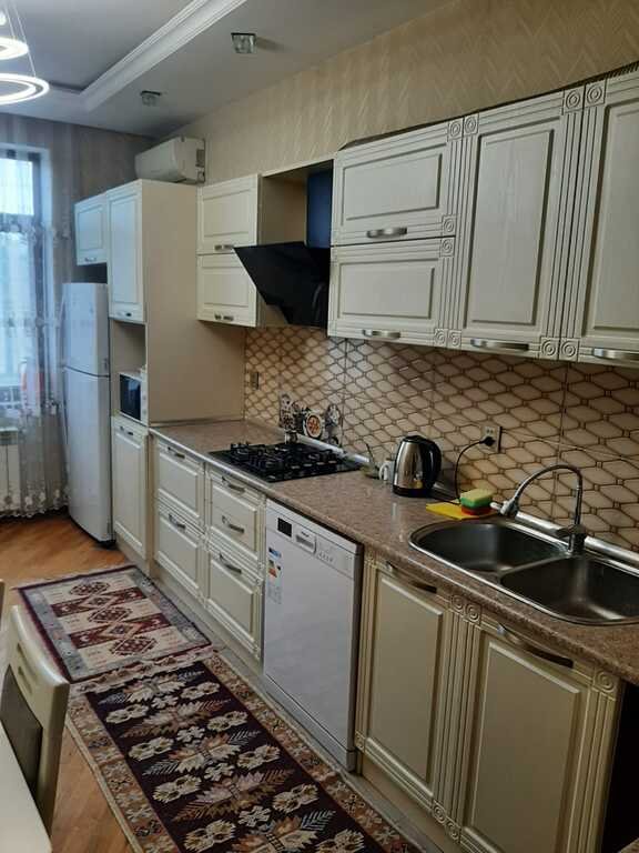 Kirayə verilir 2 otaqlı yeni tikili, 70 m², 20 Yanvar m.-12