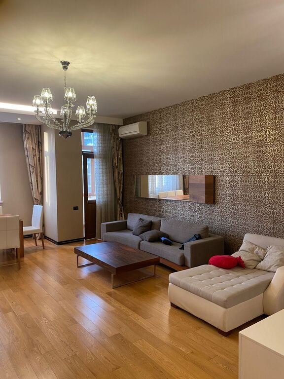Satılır 3 otaqlı yeni tikili, 158 m², 8 noyabr-1