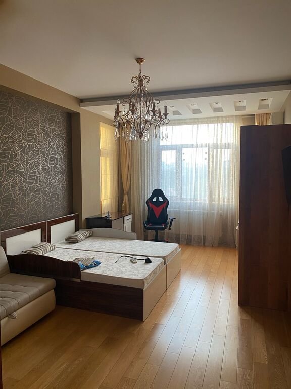 Satılır 3 otaqlı yeni tikili, 158 m², 8 noyabr-3