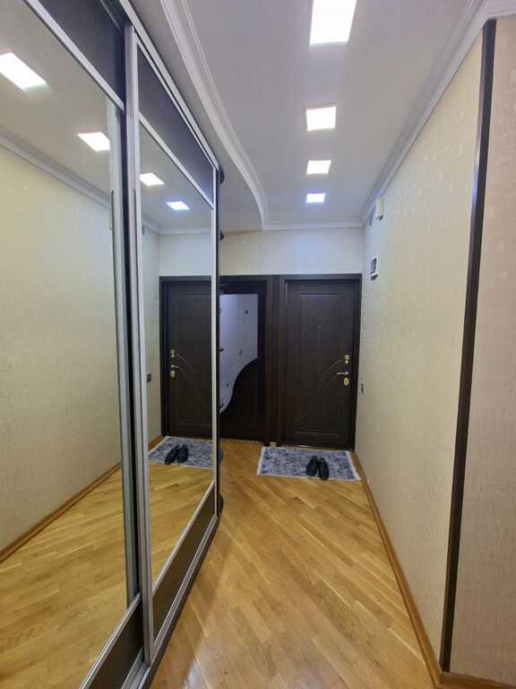 Satılır 3 otaqlı köhnə tikili, 85 m², Xalqlar dostluğu m.-3