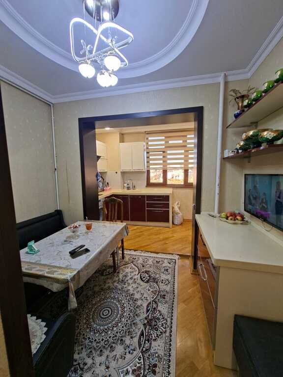 Satılır 3 otaqlı köhnə tikili, 85 m², Xalqlar dostluğu m.-12