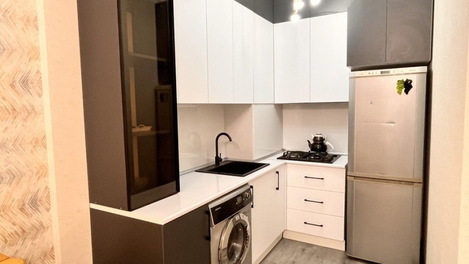 Kirayə verilir 2 otaqlı yeni tikili, 50 m², 20 Yanvar m.-5