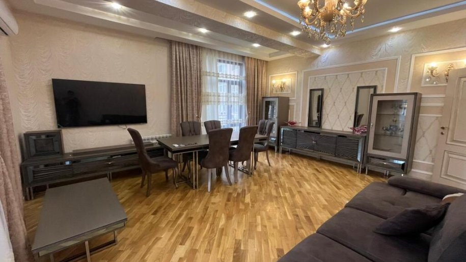 Kirayə verilir 3 otaqlı yeni tikili, 124 m², Gənclik m.-1