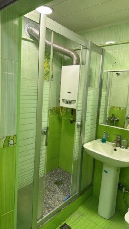 Satılır 2 otaqlı köhnə tikili, 60 m², Sahil m.-13