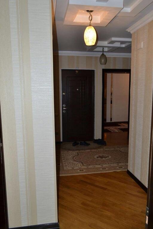 Satılır 3 otaqlı köhnə tikili, 75 m², Xalqlar dostluğu m.-11