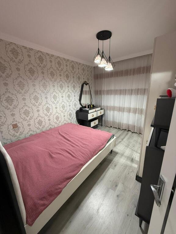 Satılır 3 otaqlı köhnə tikili, 80 m², Xalqlar dostluğu m.-3