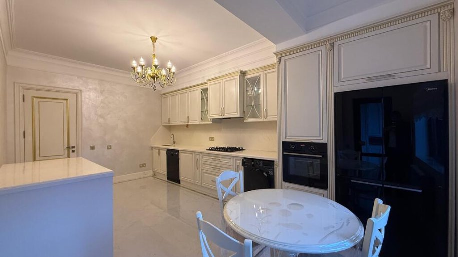 Satılır 3 otaqlı yeni tikili, 120 m², Nəriman Nərimanov m.-4