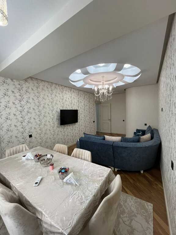 Satılır 3 otaqlı yeni tikili, 95 m², Azadlıq Prospekti m.-4