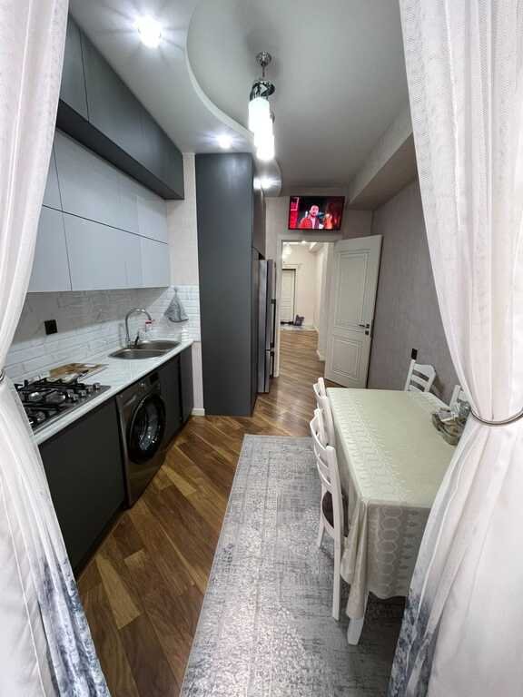 Satılır 3 otaqlı yeni tikili, 95 m², Azadlıq Prospekti m.-5