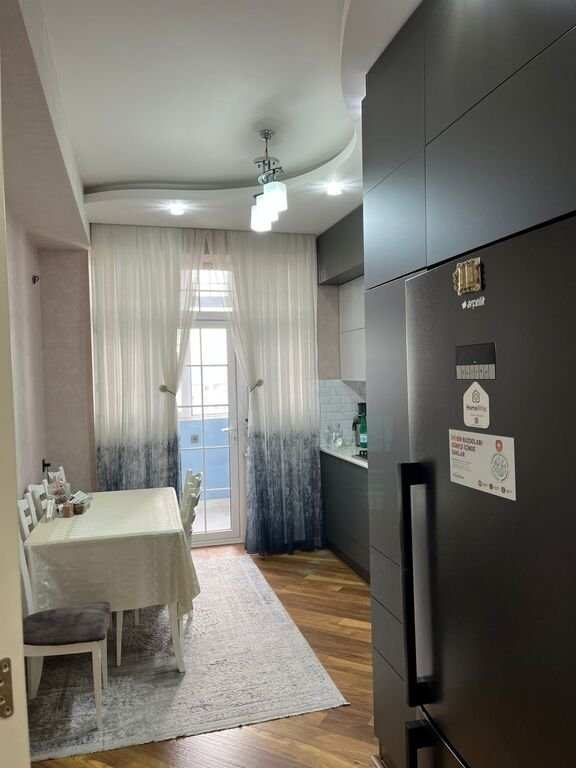 Satılır 3 otaqlı yeni tikili, 95 m², Azadlıq Prospekti m.-6