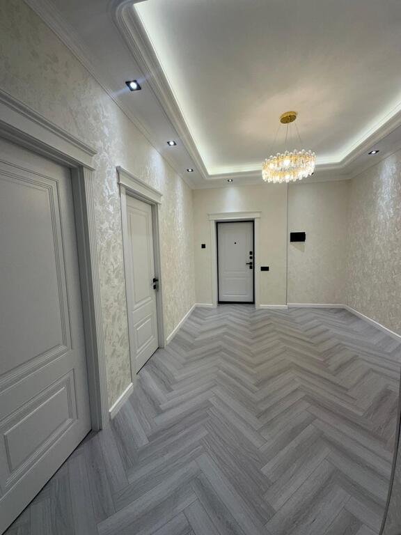 Satılır 3 otaqlı yeni tikili, 101 m², Azadlıq Prospekti m.-18