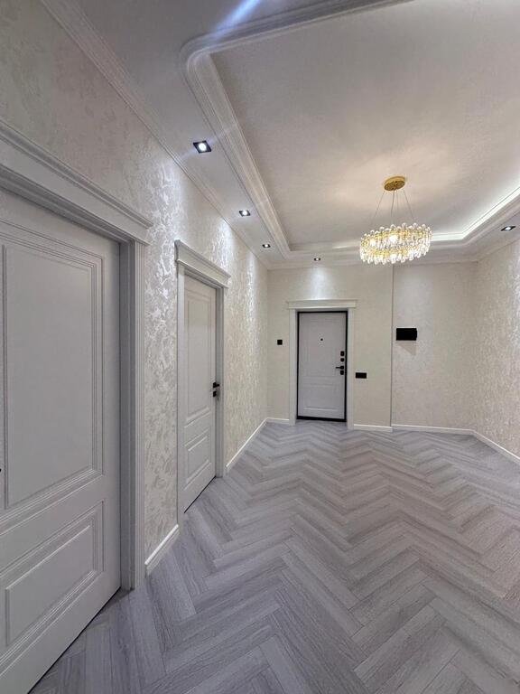 Satılır 3 otaqlı yeni tikili, 101 m², Azadlıq Prospekti m.-19