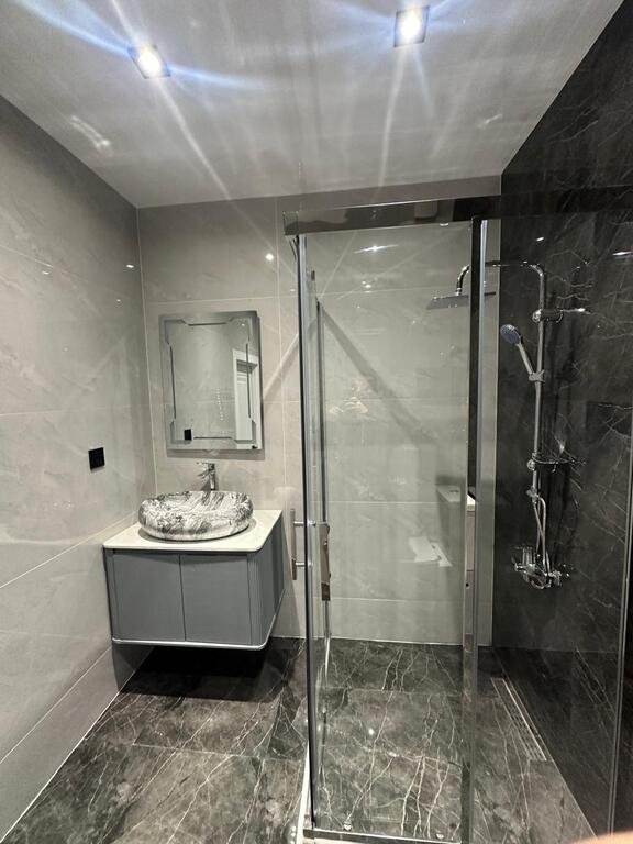 Satılır 3 otaqlı yeni tikili, 101 m², Azadlıq Prospekti m.-27